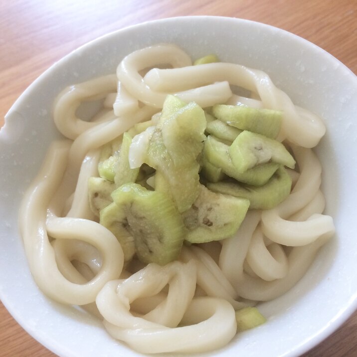 幼児食！ナスうどん